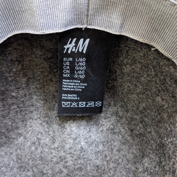 Grey wool hat - Picture 3 of 3